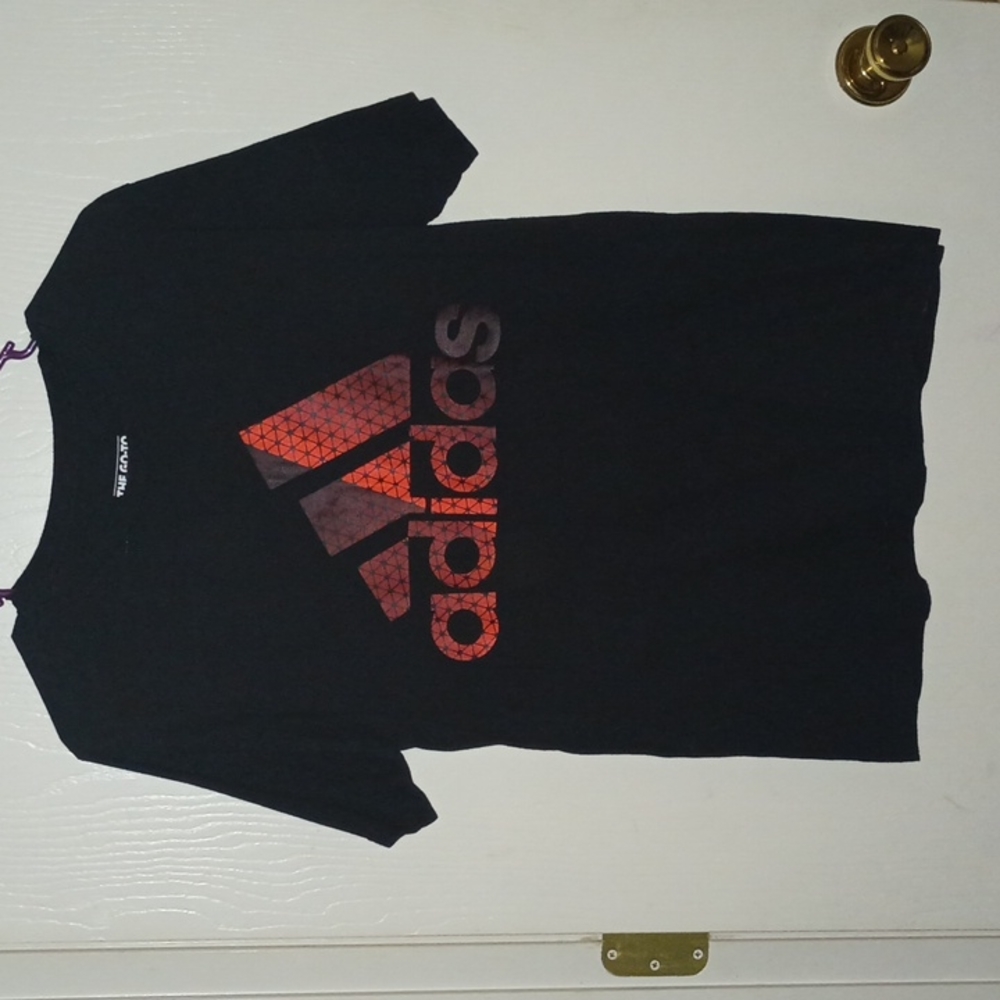 Adidas black & red Tshirt